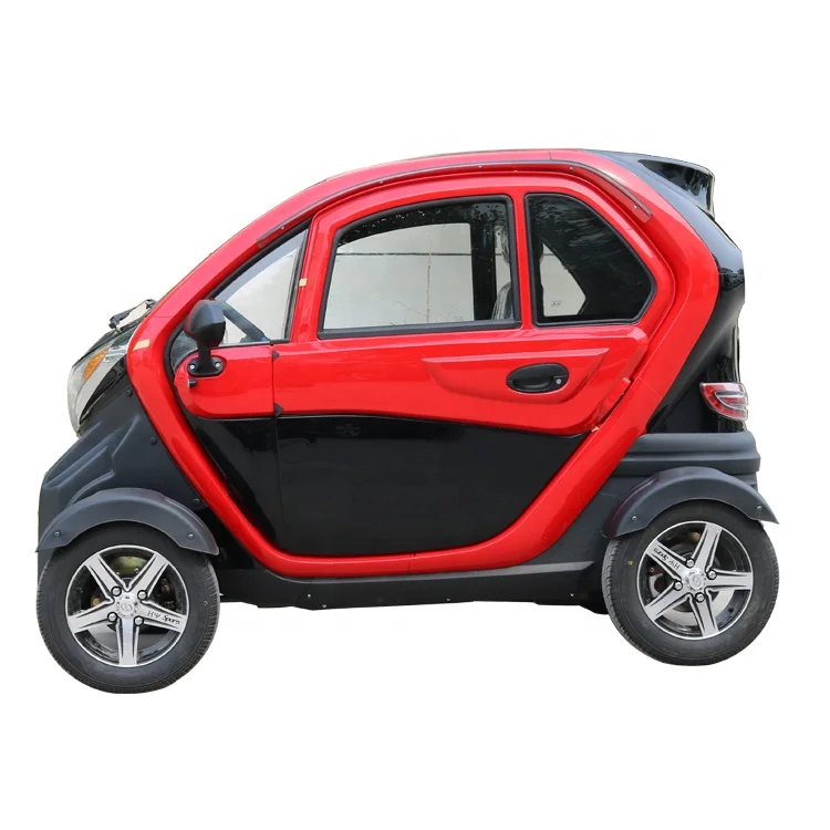 Roberta Loading Cartoon Electric Car and Bus 120 Km Indian Battery Electric Car Eec M1