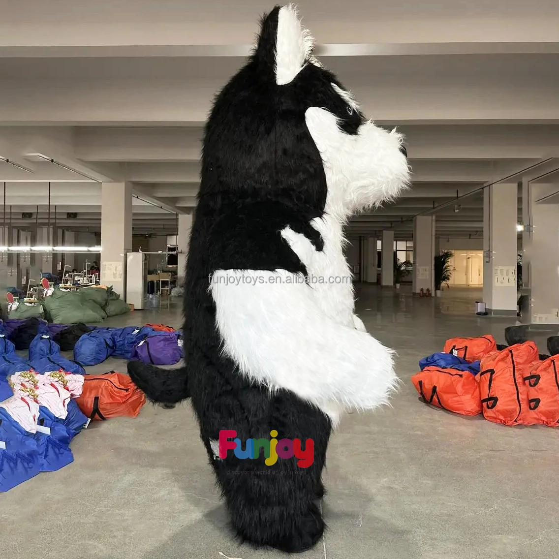 Costume da Mascotte Personalizzato CE Funtoys, Tuta Animale Husky Lupo Volpe Rosa per Halloween, Natale, Compleanno per Adulti