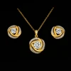 Set di collana e orecchini