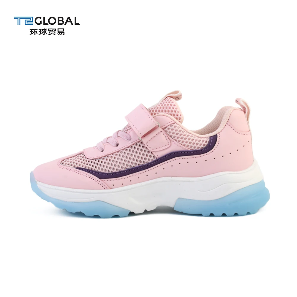 Легкая детская спортивная обувь на танкетке для девочек