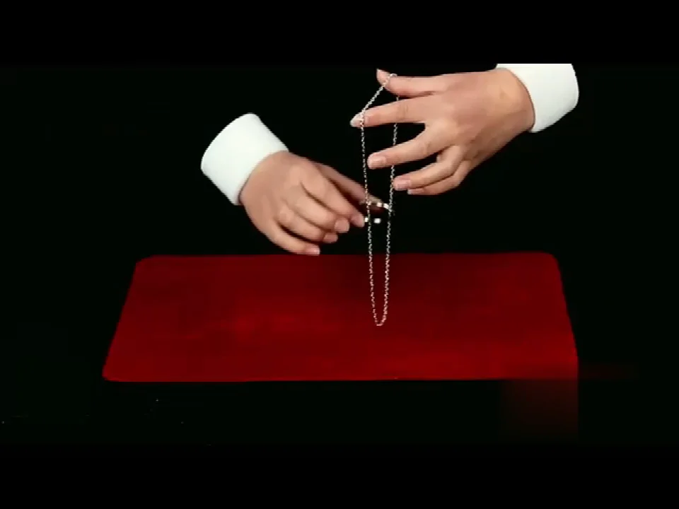 Classic Metal Magic Ring And Chain Cool Magic Tricks Props Metal Knot