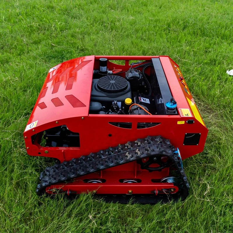 CE/EU/EPA Remote-controlled Tracked Lawn Mower Cutting Width 800mm Longxin Engine One-key Start 4.2 Acres Per Hour Robotic Mower