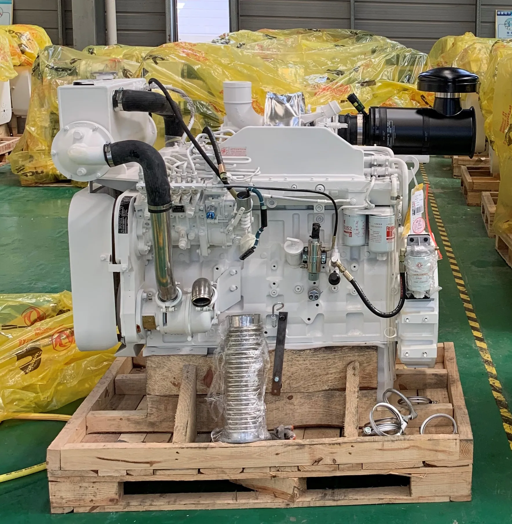 Cummins 6cta8.3-m220 Marine Diesel Engine Boat Engines 6cta 6ct ...