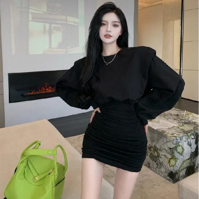 Korean Version Versatile   Dress With Waist Cinching Slimming Effect Short Skirt  Women  Wrapped Buttocks Long sleeves