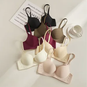 Push-Up Side Simple Thin Cup Adjustable Strap Solid Young Girl Smooth Deep V Jelly Breathable Ice Silk Seamless Bra for Women