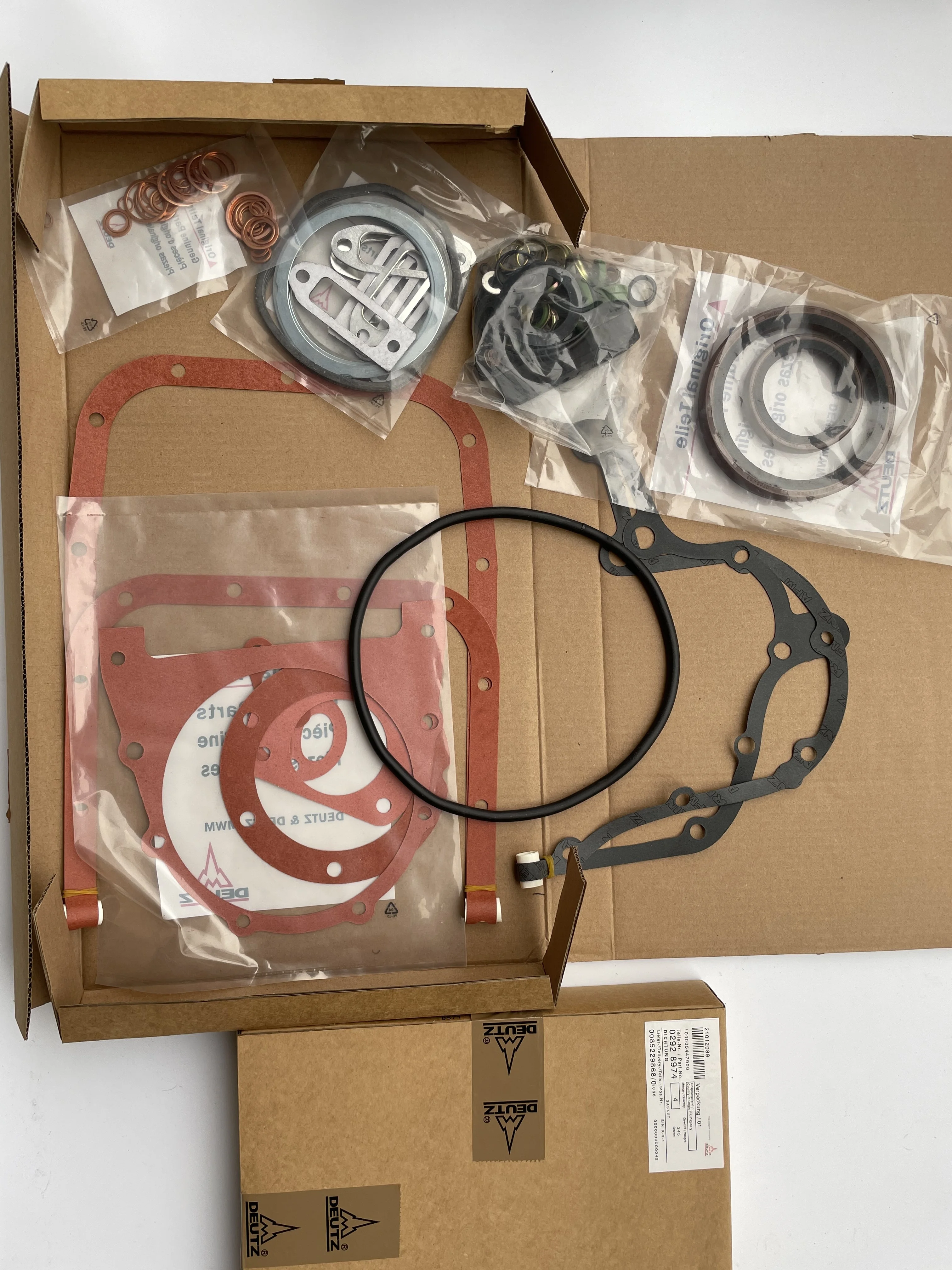 High quality deutz F4L912 overhaul gasket set 02928974| Alibaba.com