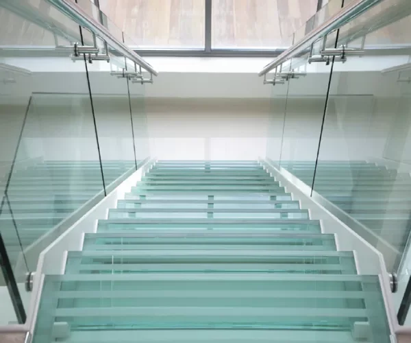 638mm Laminated Glass Toughened Laminated Glass Soundproof Cutting