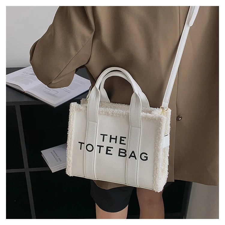 Brand Fashion Designer Bag Wholesale Brand Handbags PU Shoulder Crossbody  Bag with Scarf for Lady Sh1098 - China Designer Bag and Brand Bag price