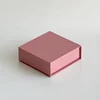 Caja plegable rosa