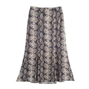 Women's High Waist Casual Animal Print Midi Skirt Dress Breathable Soft Plus Size Straight Skirt Office Lady Model