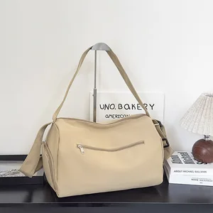 Multiple Colors Water Resistant Travel Duffel Bags for Gym and Trips Portable and Spacious Travel Duffel Bags