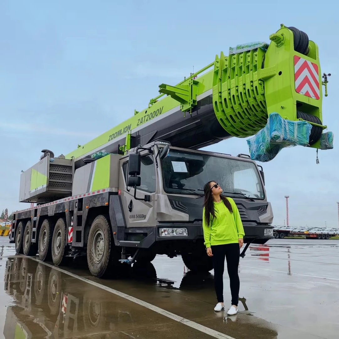 Zoomlion 200ton All Terrain Crane ZAT2000 in Ghana