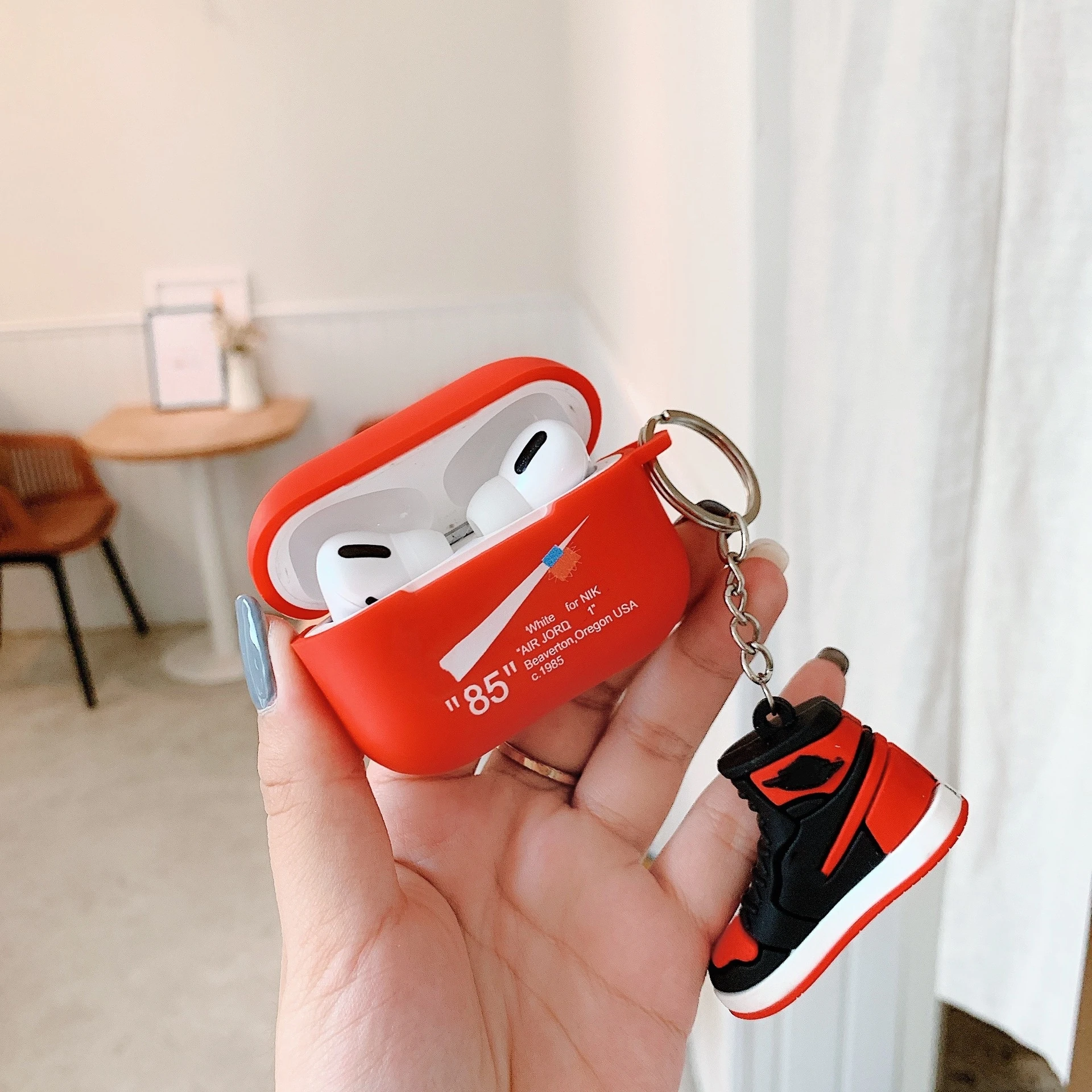 2021 Sporty Shoes Earphone Case For Airpods Case With Shoe For Air Pods ...