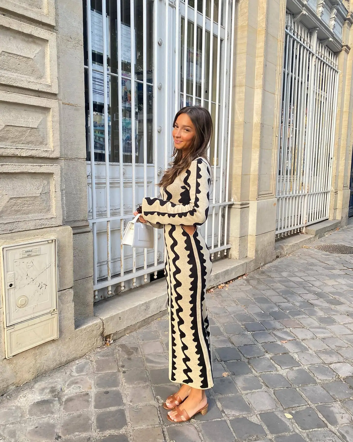 Luxury Designer Brand Wave Line Long Sleeve Casual Long Knit Dress Winter Women Elegant Luxury Designer Brand Wave Line Long Sleeve Casual Long Knit Dress Winter Women Elegant