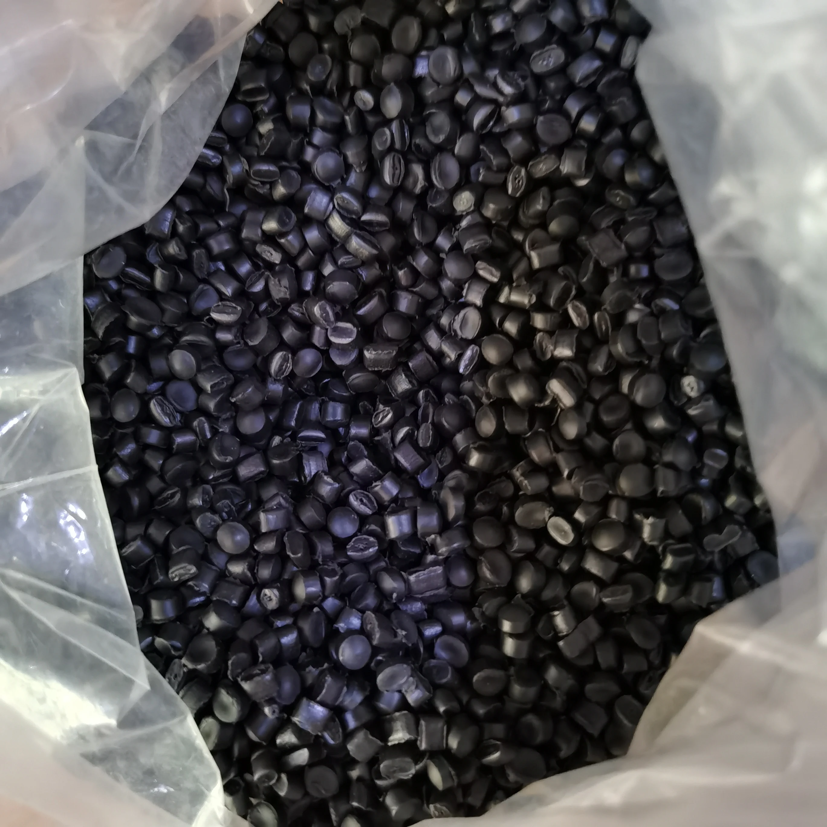 High Temperature Resistant Black Masterbatch PA/66/PP/PC/PE and Other General Plastic Pellets Stable Quality Good Price