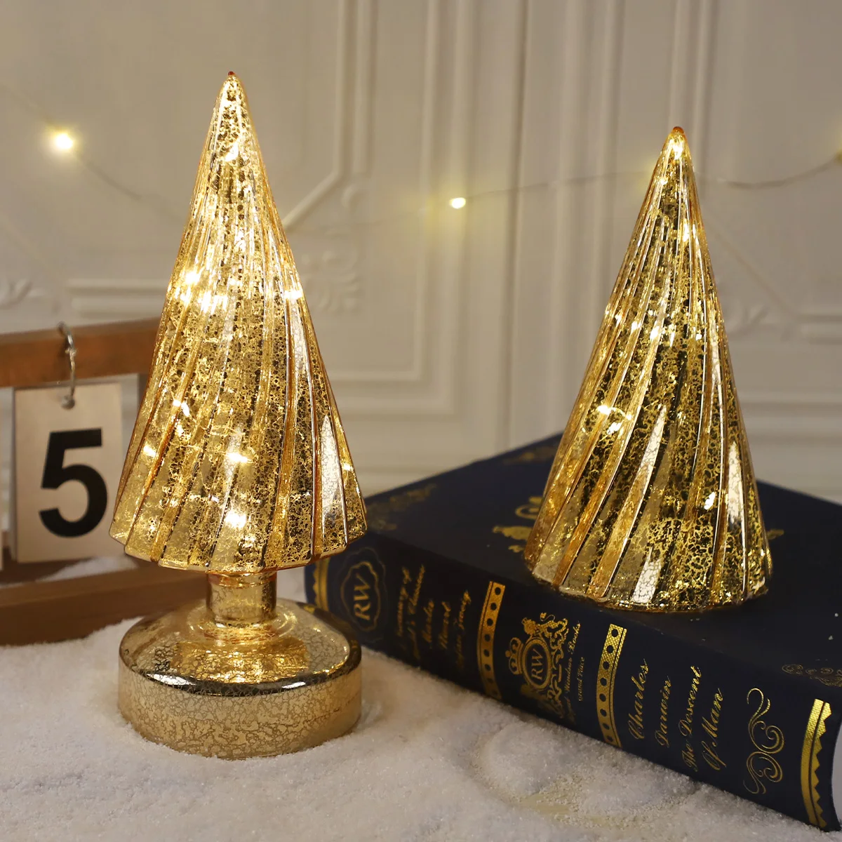 Hot sale Led gold glass Christmas tree home decoration item