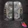 Estilo de aplicación móvil RGB transparente.