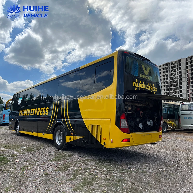 Exceptional Best Selling Used Coach Passenger Buses Left Hand Drive 50-55 Seats Euro 3 Emission Diesel Fuel Manual Transmission for Africa - Image 3