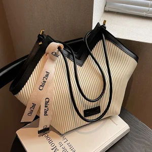 Factory Wholesale Pu Leather Ladies Tote Bag Popular Casual Hot Women's Shoulder Bag With Single Strap Zipper Closure