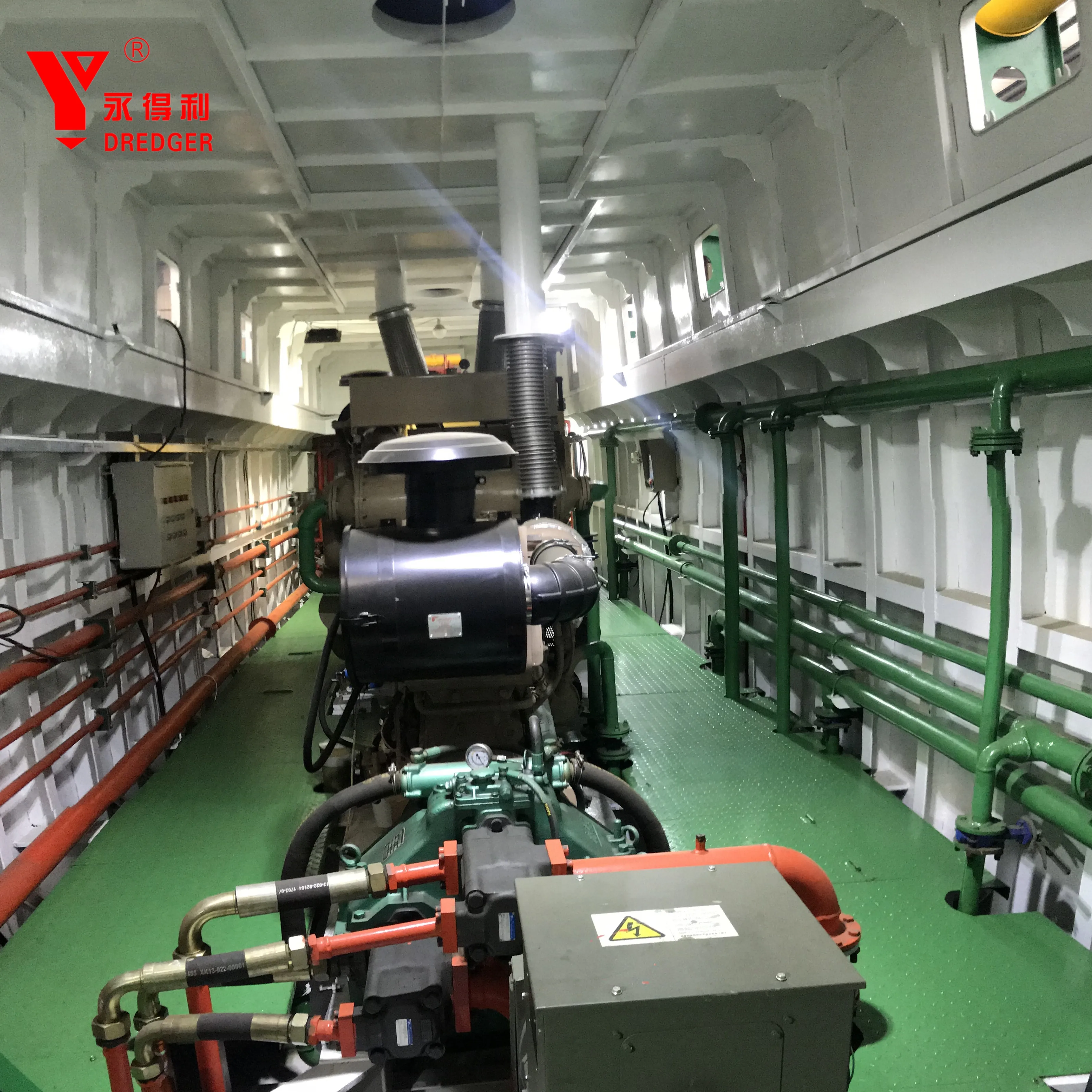 Amphibious Dredger Multinational Dredging Equipment for Sale