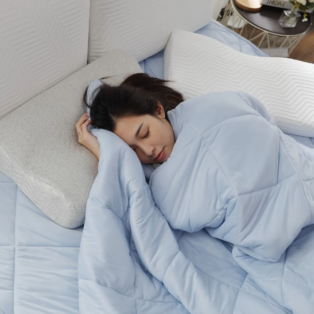 Комплект постельного белья из бамбукового хлопка с простым рисунком для домашнего использования или в отеле