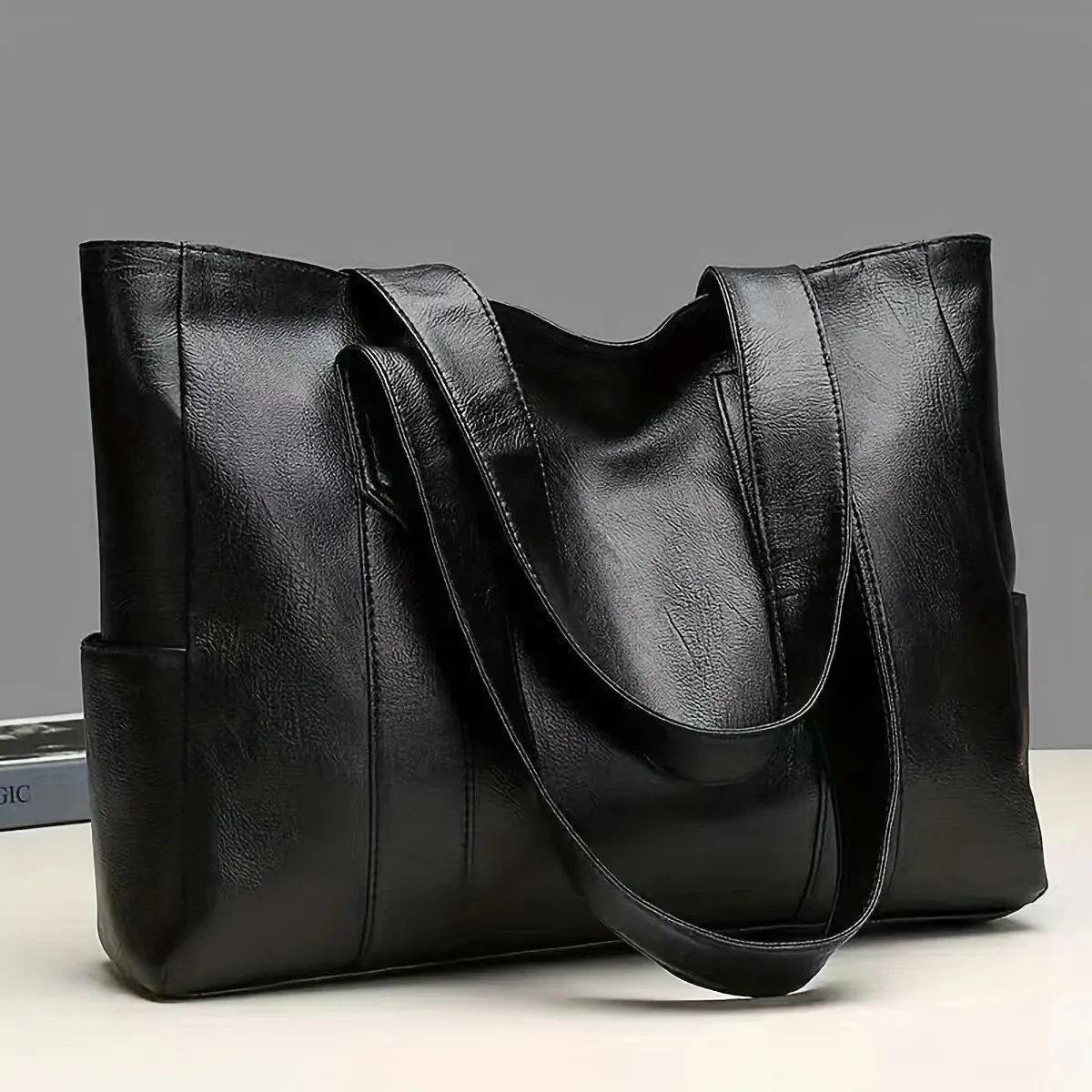 Vintage Retro Vegan Shoulder Bag Large Capacity Women's Casual Handbag for Summer Commute Fashionable Lady Tote Bag