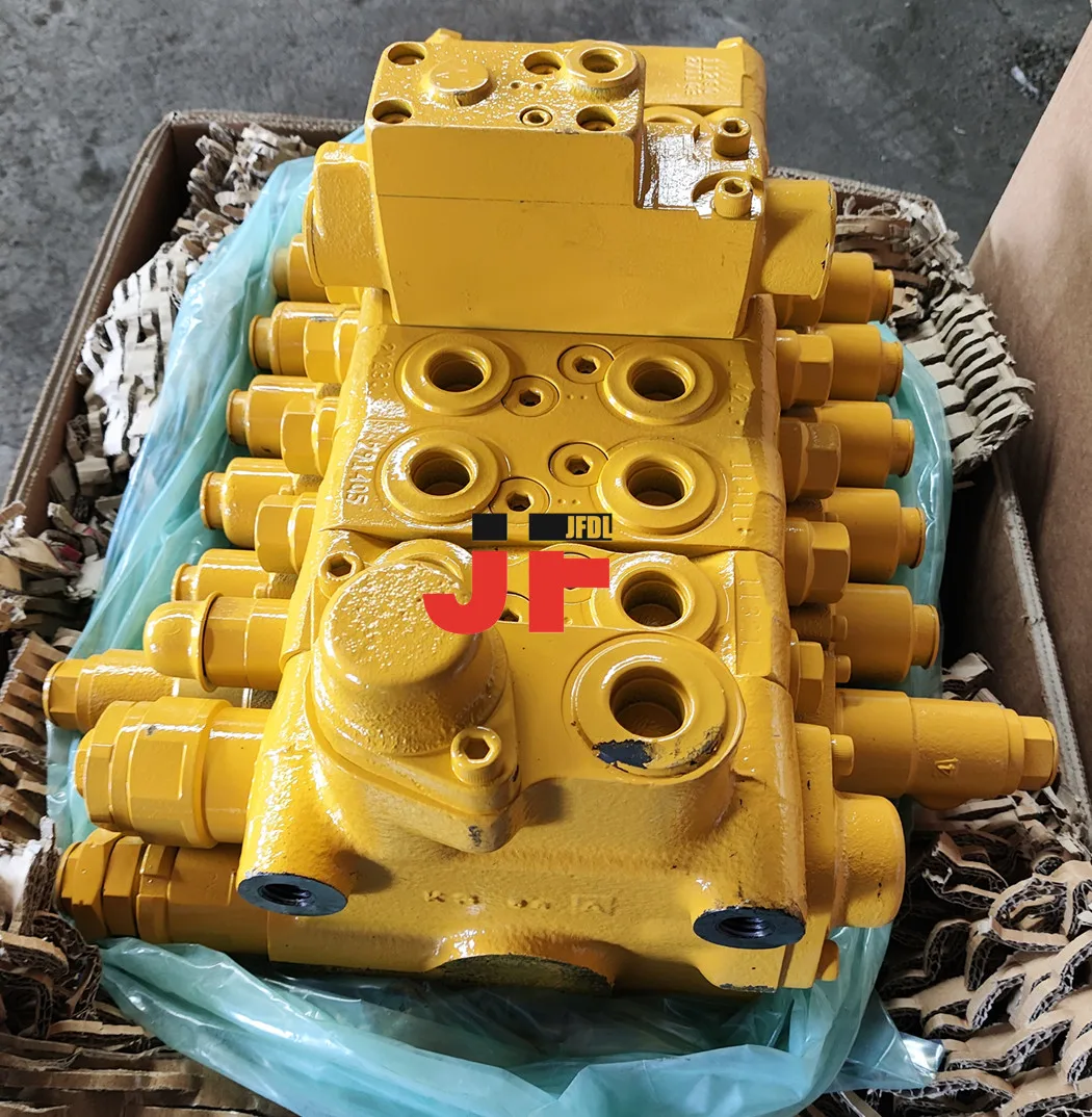 PC130-7 Excavator Main Control Valve 723-57-11801 723-57-11800 Hydraulic Control Main Valve 723-56-11502