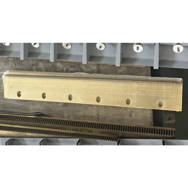 Manufacturer Copper Comb Smooth Dried Rice Noodle Comb for Japanese Ramen Noodle 2