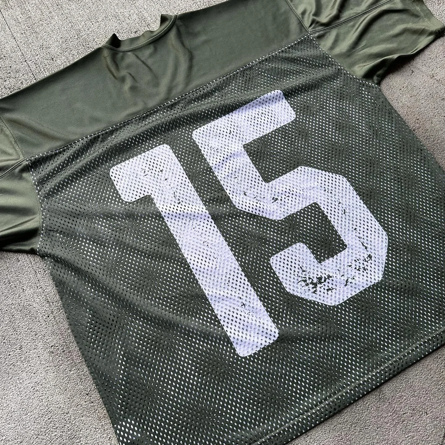 Custom Quick Dry V Neck Mesh Polyester Boxy Fit Heavyweight Tshirts Soccer Wear Baseball Football Shirts Jersey T-shirts for Men gallery 4