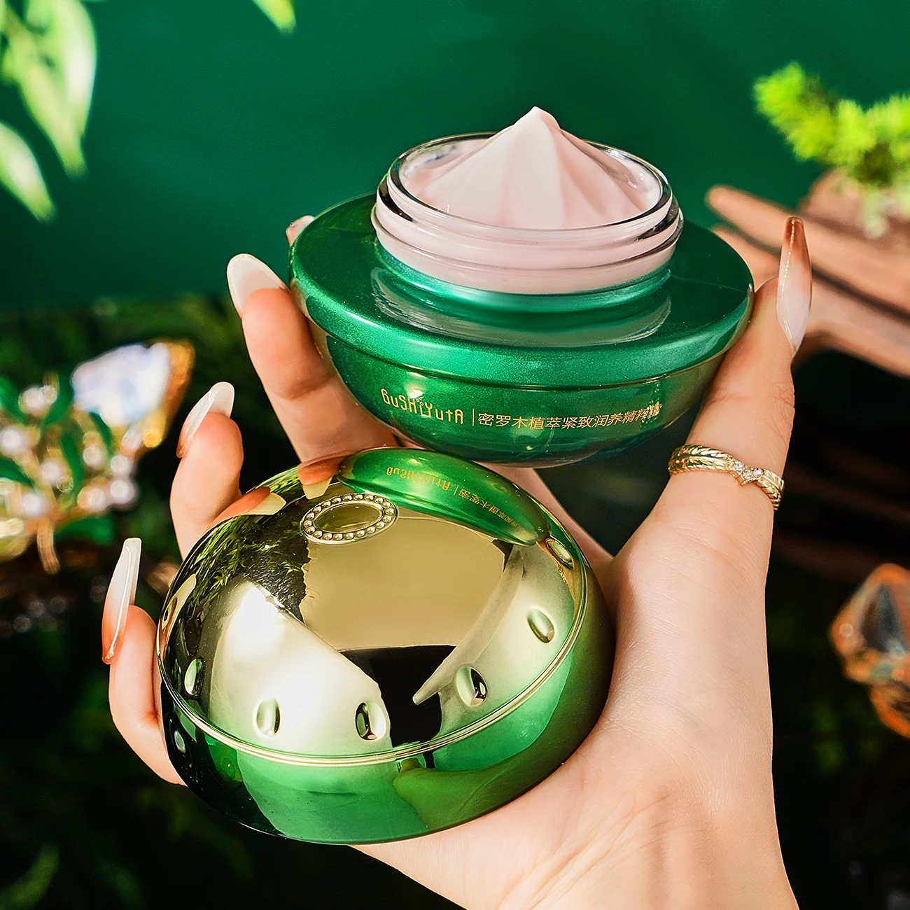 Firming And Moisturizing Essence Cream,Moisturizing,Silky,Moisturizing