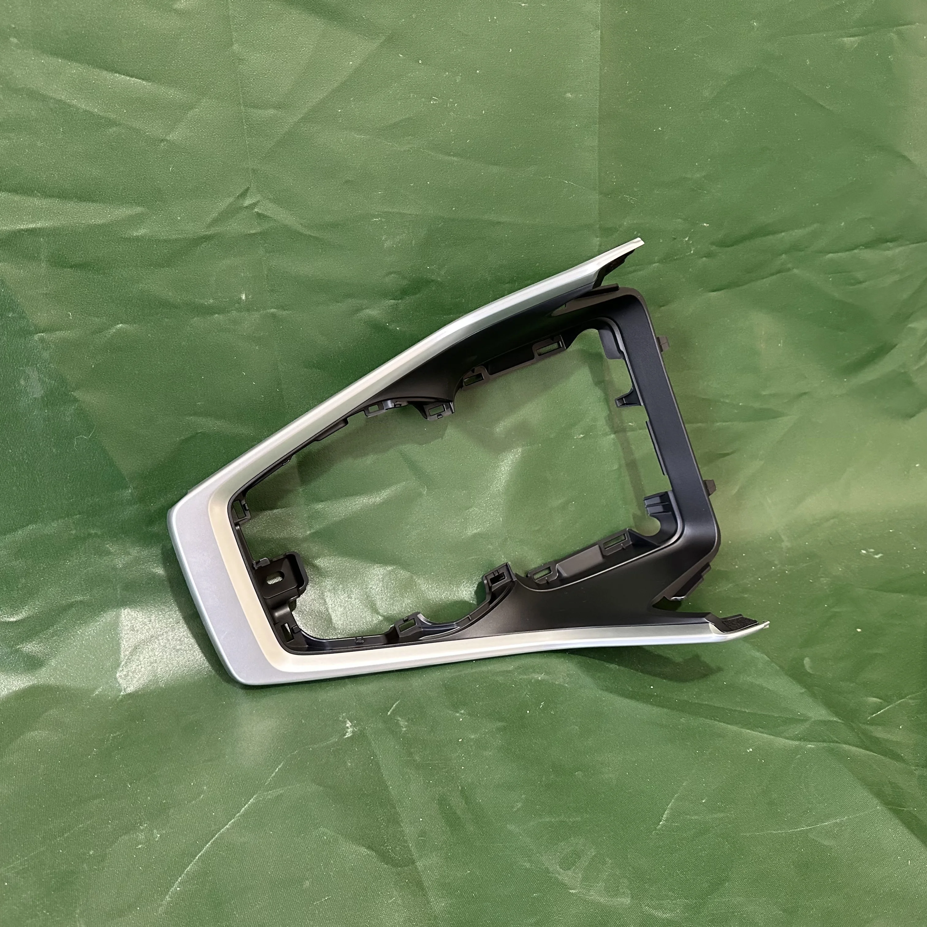 Toyota RAV4 Gear Seat Panel 58805-42110, 58805-42090 & 58805-42080