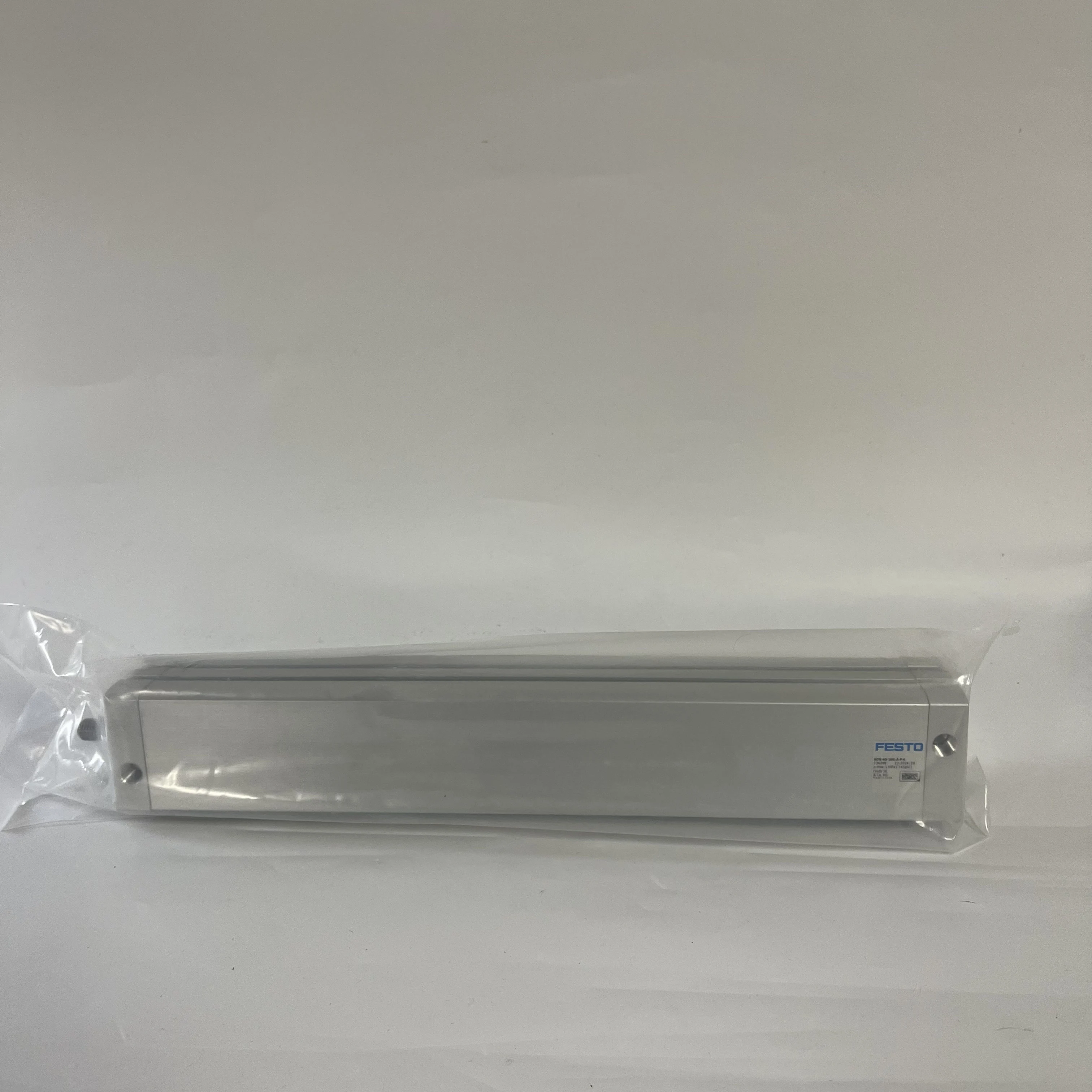 FESTO Electric Cylinder ADN-40-200-A-P-A 536288 FESTO Electric Cylinder ADN-40-200-A-P-A 536288