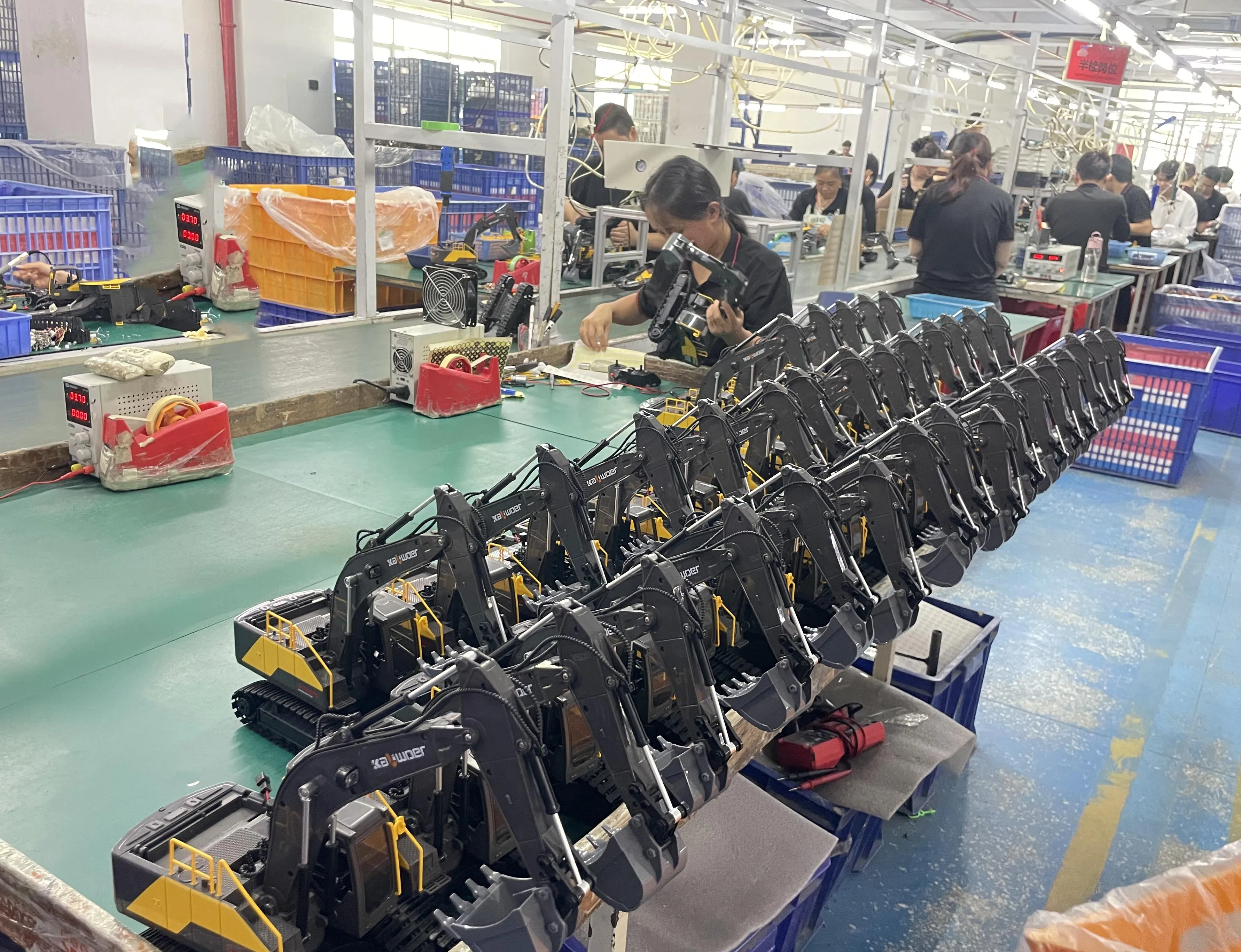 Shantou Cy Hobby Toy Factory 3