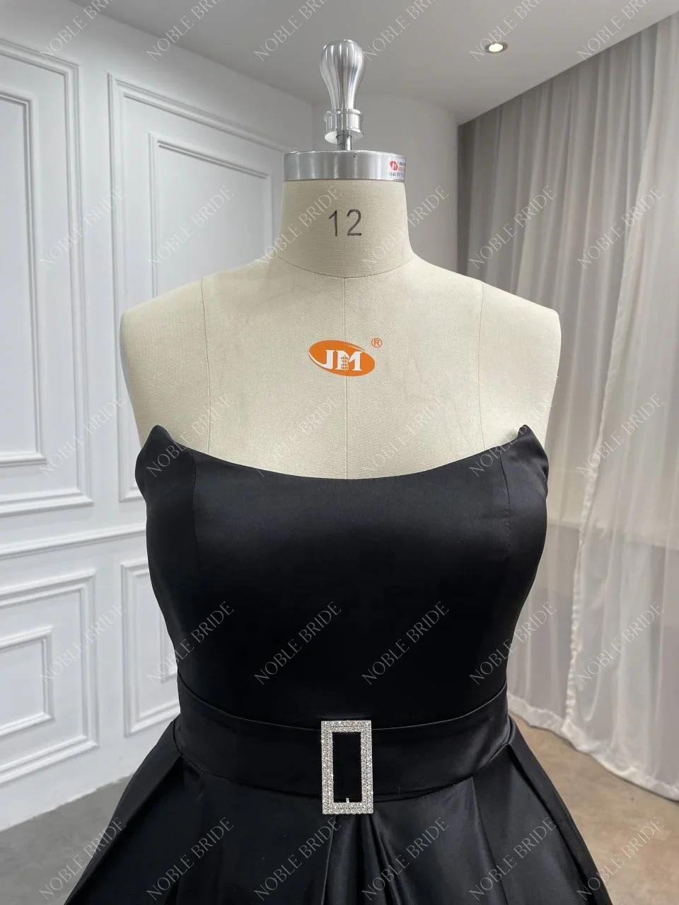 Strapless Black Satin Slit Rhinestones Belt Custom Wholesale Long Evening  Dress