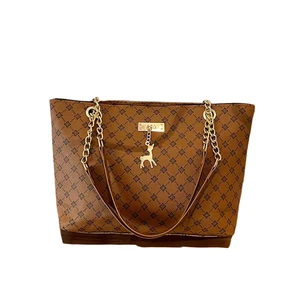 Women's Bag 2026 New Retro Niche Portable Personality Fashion Large Capacity Fashion Shoulder Bag Foreign Air Tote Bag