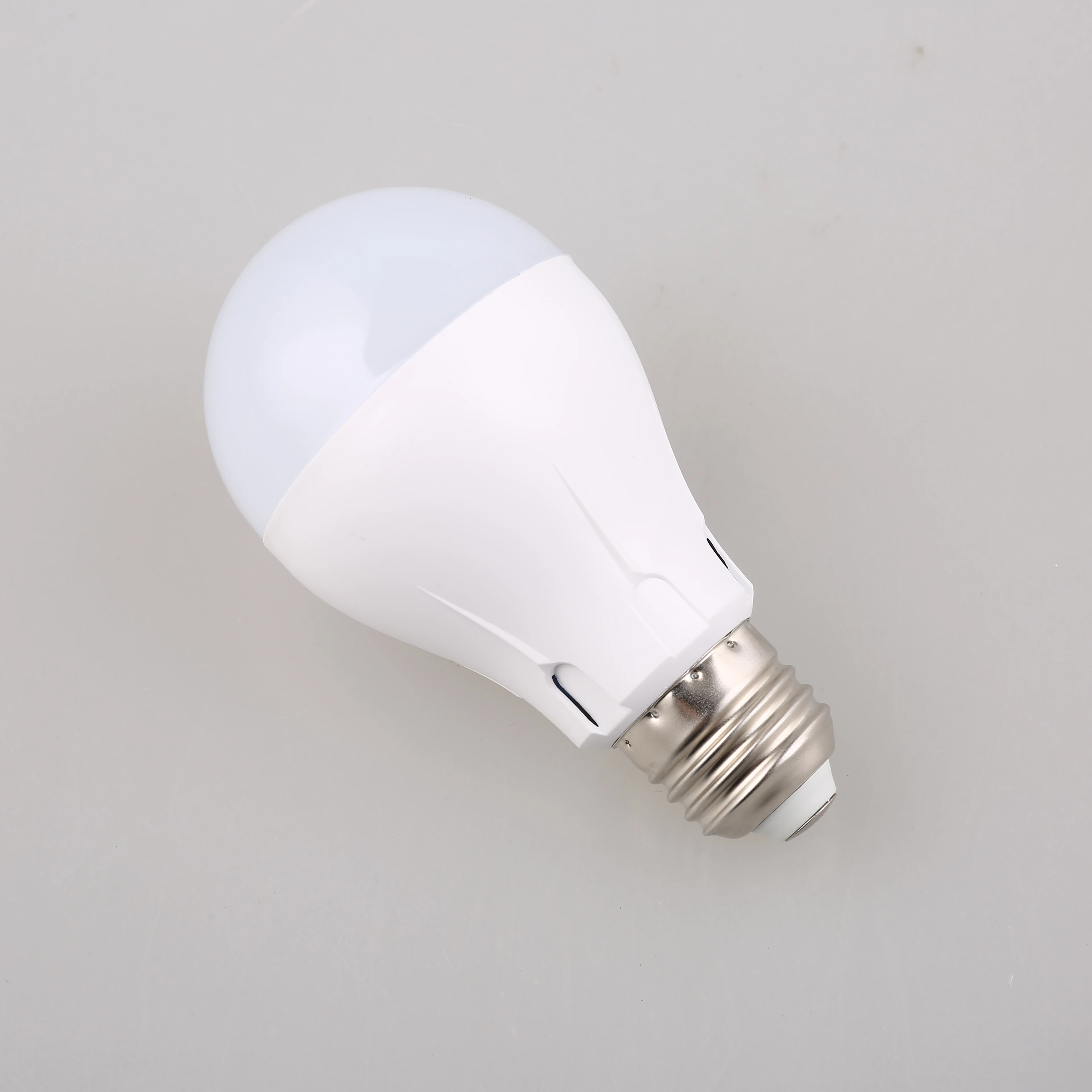 Microwave Motion Sensor E27 Led Light Bulb Auto Dimmer Brightness Sensor 7w Led Bulb Led Light