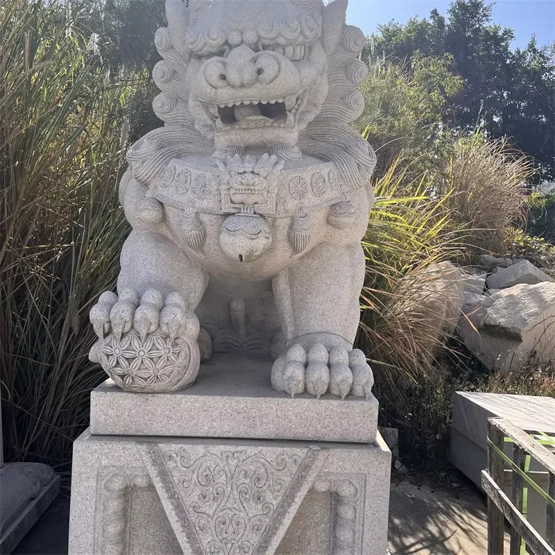 product natural stone lion statue for customized outdoor garden decorc big size stone lion sculpture-1