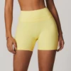 Pantaloncini gialli