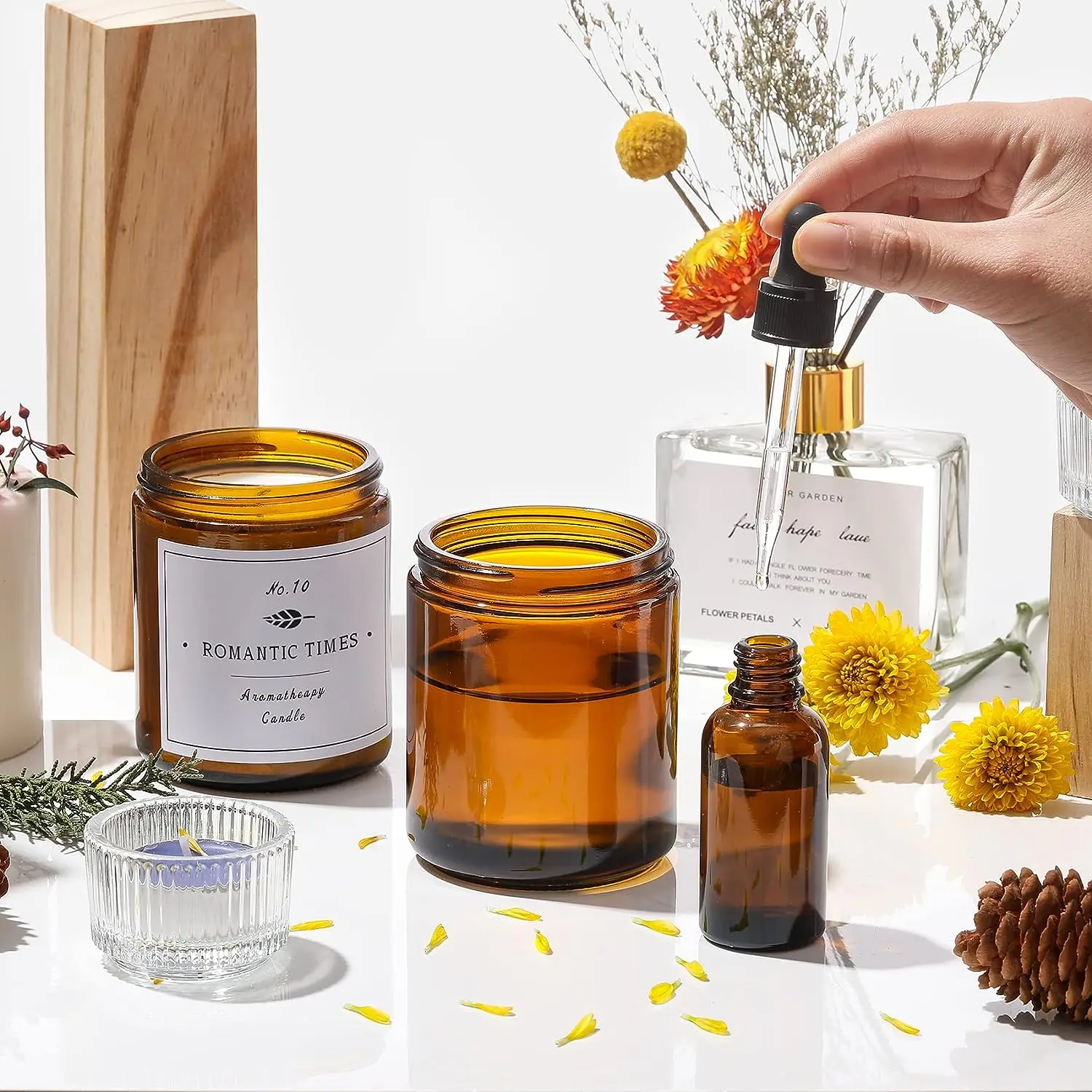 Home Decor Glass Storage Containers 250ml Empty Recycled Straight Sided Amber Glass Candle Jars With Metal Lids