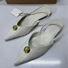 White (heel height 1cm)