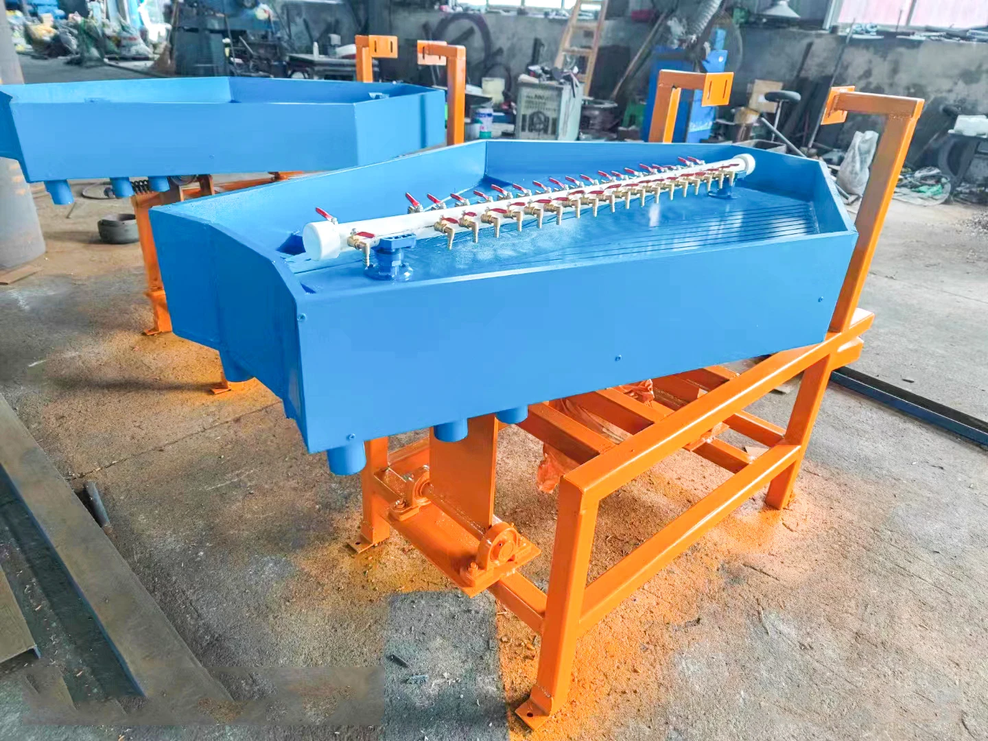 Gold Ore Processing High Recovery Gold Mining Shaker Table Gravity Separation Gemini Shaking