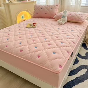 Hot Sale Pink Color Heart Shape Linen Mattress Protector Terry Cotton Bed Sheet Mattress Protector Cover king Size