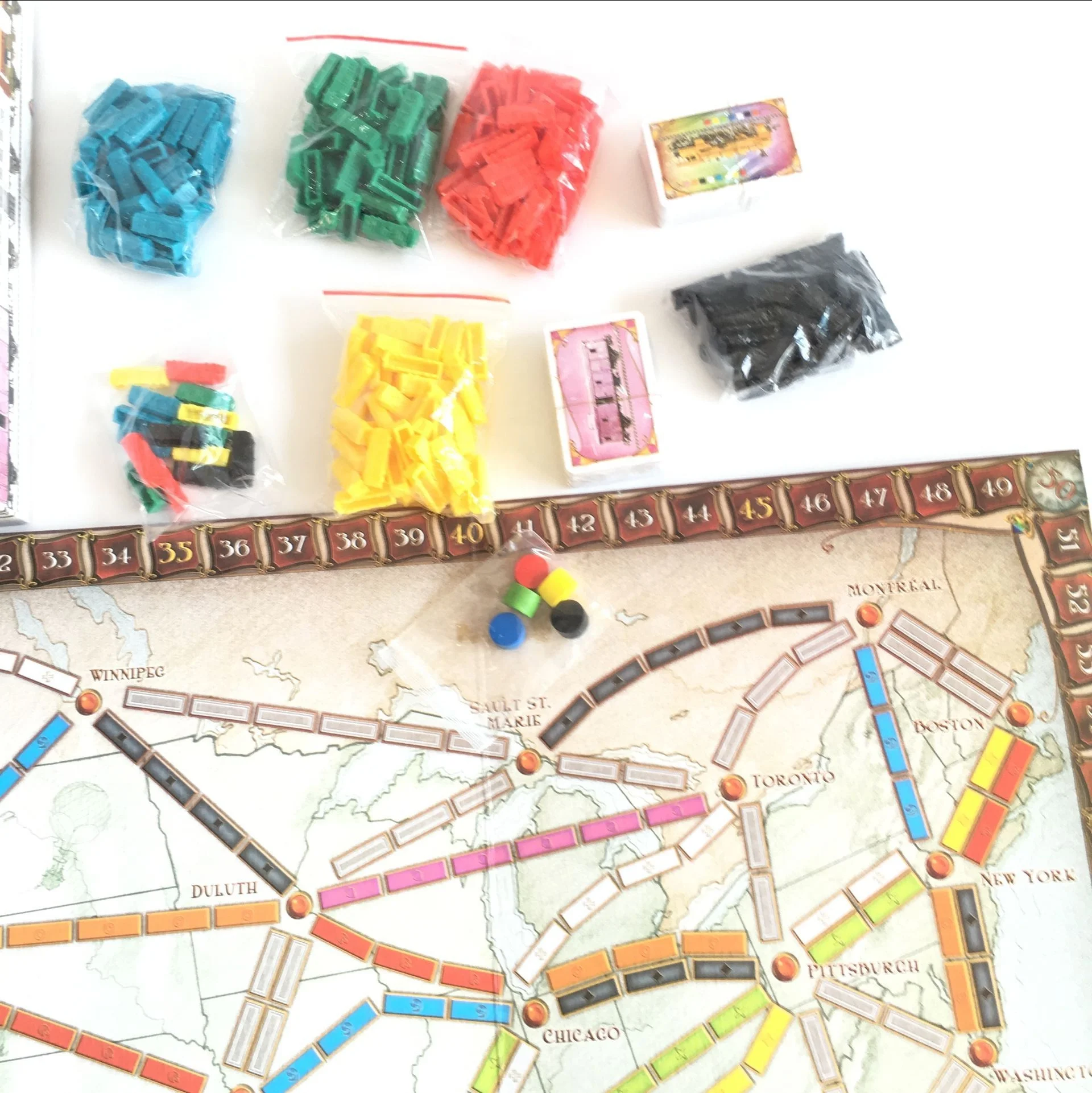 Wholesale Custom Card Table Game for Adults Paper Material Board Game for Party Use