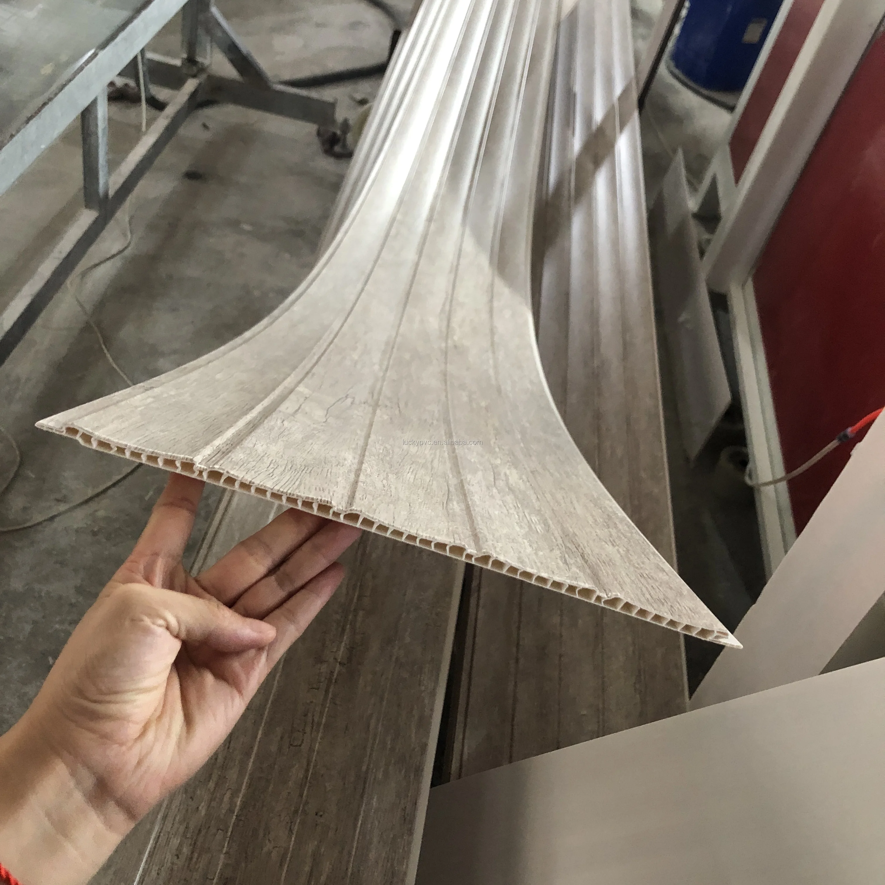 Modern Heat Insulation Function PVC False Ceiling