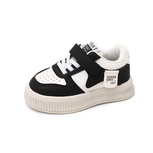 New Arrival Baby Brand Yellow Breathable Black White Walking Shoes Waterproof Boys Shoes Soft-Soled Baby Shoes