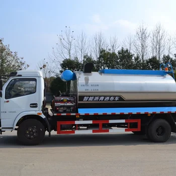 Asphalt Distributor Truck for Road Construction