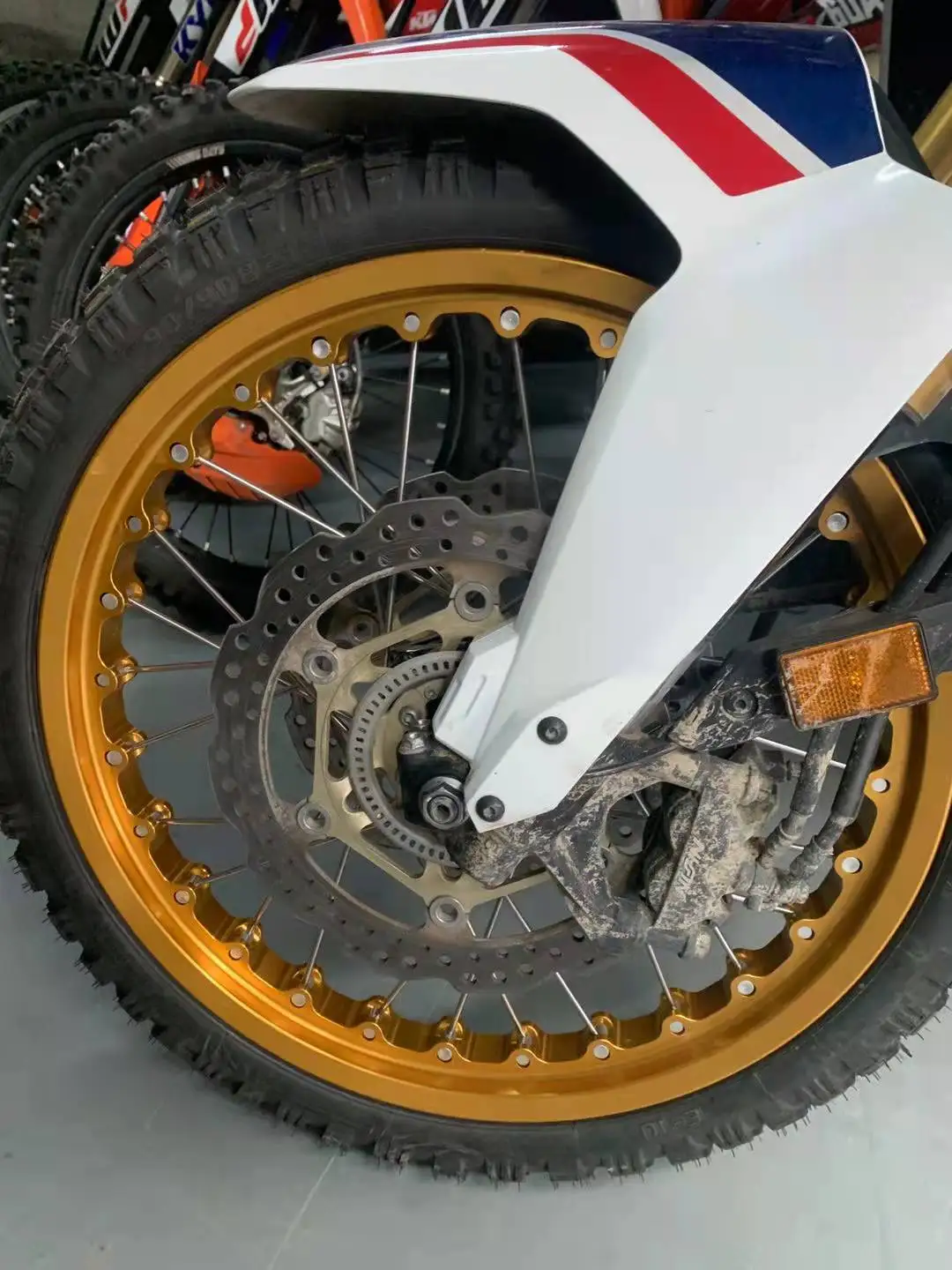 17x3 5 motorcycle rim