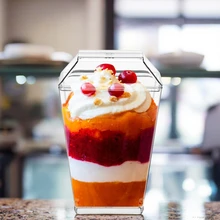 Custom 160ml Square Plastic Disposable Dessert Cup with Lid 90mm Diameter Single Wall Packaging for Pudding Cup