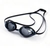 Negro (lentes marrones ahumados)