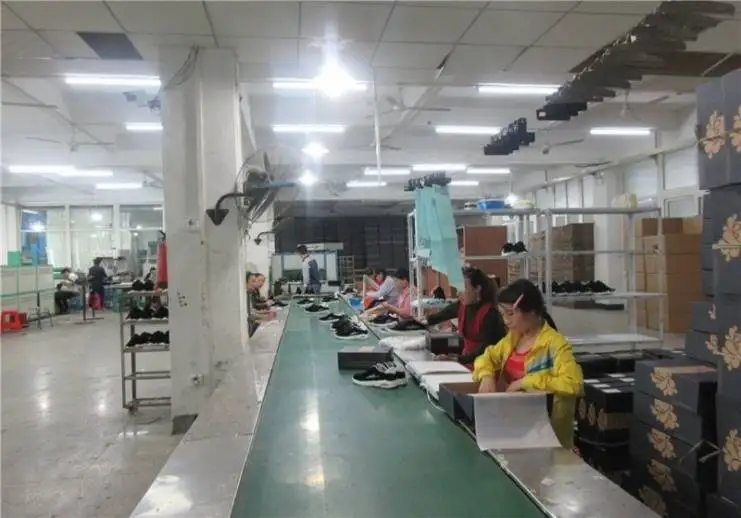 Jinjiang Longhu Futeli Footwear Firm 2